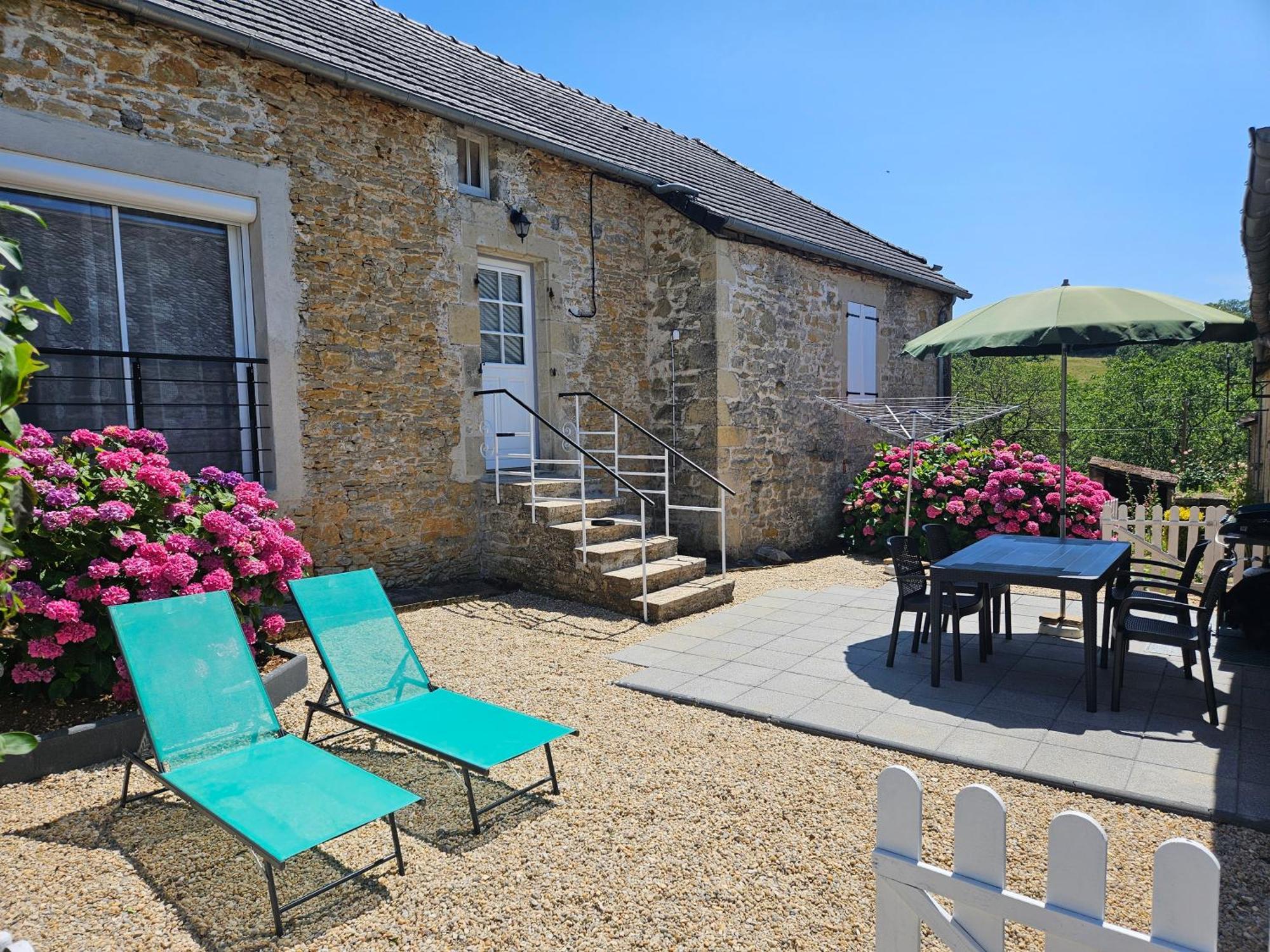 Maison Perigourdine Au Calme Grezes  Exteriér fotografie